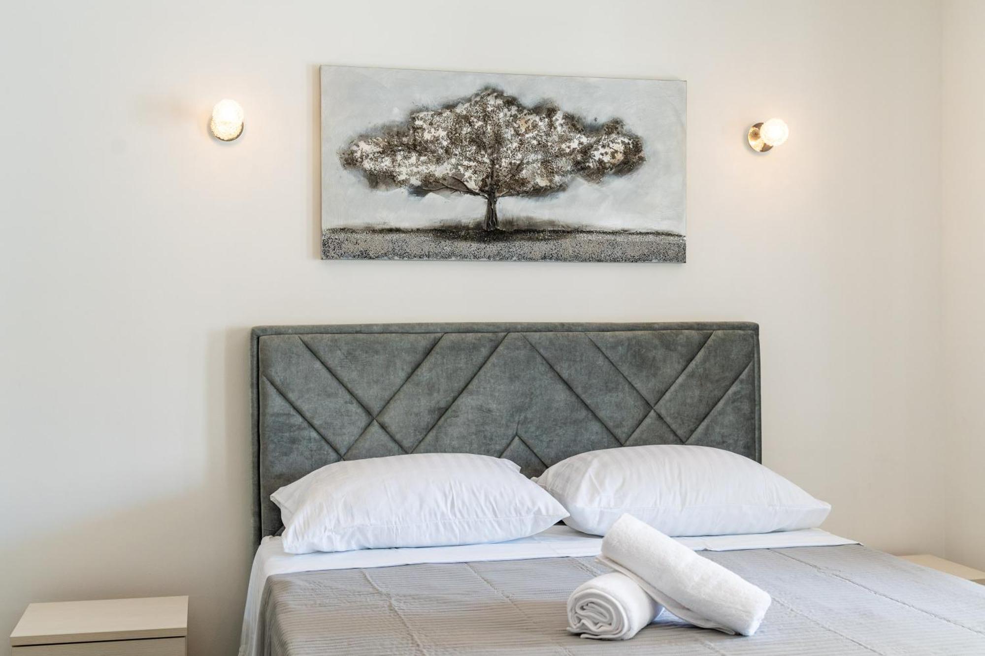 Feather Studio Apartment - Free Private Parking - Self Check-In Dubrovnik Eksteriør billede